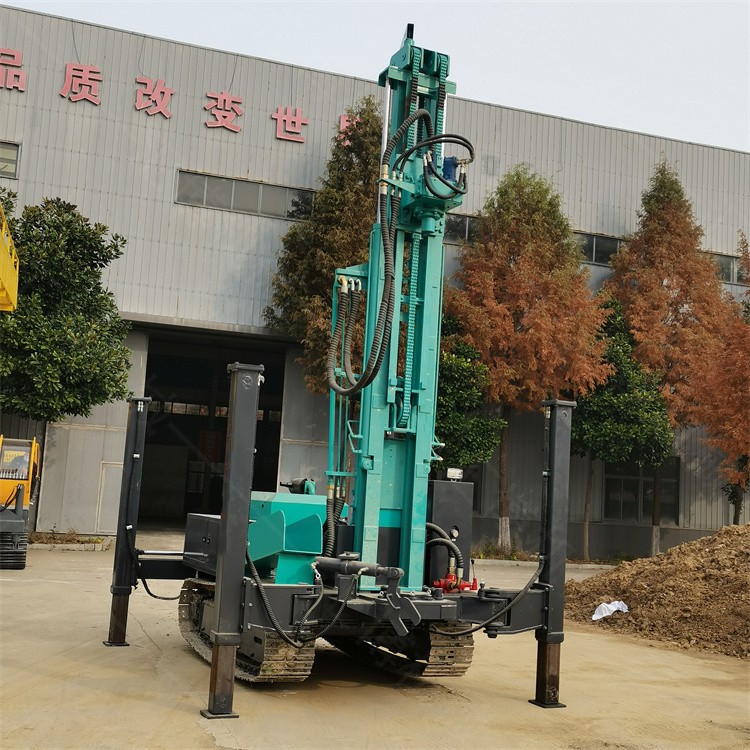 履帶式液壓水井鉆機(jī)的優(yōu)點(diǎn)有哪些